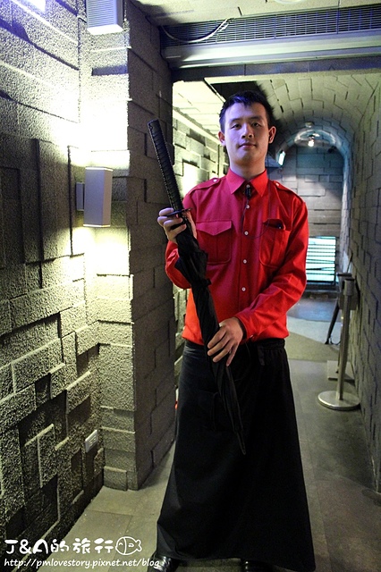 【捷運忠孝敦化】忍者龍膽石斑專賣店–帝王蟹吃到飽,忍者主題餐廳,還有握壽司、起司豬排唷! @J&A的旅行 【捷運忠孝敦化】忍者龍膽石斑專賣店–帝王蟹吃到飽,忍者主題餐廳,還有握壽司、起司豬排唷!