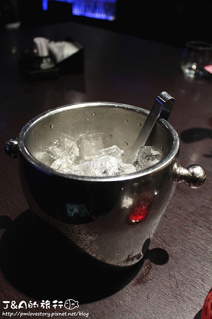 【捷運忠孝敦化】忍者龍膽石斑專賣店–帝王蟹吃到飽,忍者主題餐廳,還有握壽司、起司豬排唷! @J&A的旅行 【捷運忠孝敦化】忍者龍膽石斑專賣店–帝王蟹吃到飽,忍者主題餐廳,還有握壽司、起司豬排唷!