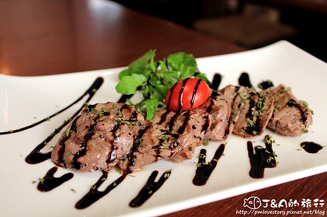 【國父紀念館】傳奇玫瑰花園 Nana chef–低溫牛肉料理,鎖住肉汁、保持鮮香! @J&A的旅行 【國父紀念館】傳奇玫瑰花園 Nana chef–低溫牛肉料理,鎖住肉汁、保持鮮香!
