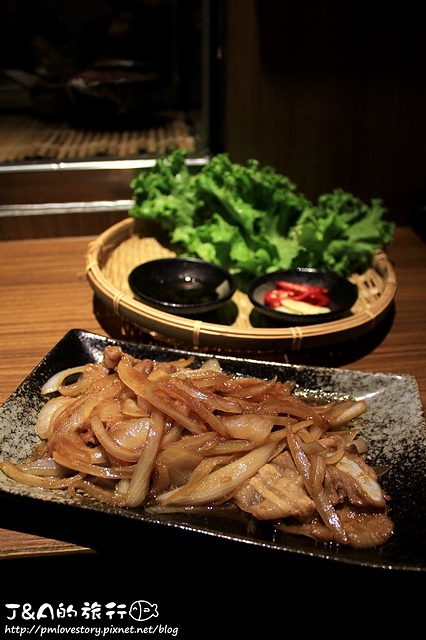 【捷運忠孝敦化】惡犬食堂–附最新菜單,入口即化比目魚握壽司,東區深夜食堂,宵夜覓食好去處! 惡犬食堂士林店/台北消夜/台北宵夜 @J&A的旅行 【捷運忠孝敦化】惡犬食堂–附最新菜單,入口即化比目魚握壽司,東區深夜食堂,宵夜覓食好去處! 惡犬食堂士林店/台北消夜/台北宵夜