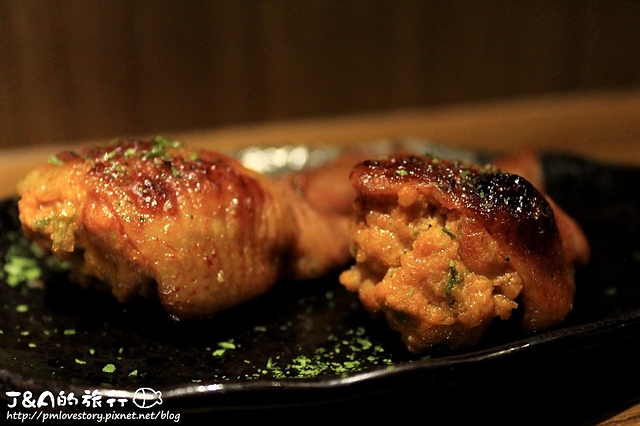 【捷運忠孝敦化】惡犬食堂–附最新菜單,入口即化比目魚握壽司,東區深夜食堂,宵夜覓食好去處! 惡犬食堂士林店/台北消夜/台北宵夜 @J&A的旅行 【捷運忠孝敦化】惡犬食堂–附最新菜單,入口即化比目魚握壽司,東區深夜食堂,宵夜覓食好去處! 惡犬食堂士林店/台北消夜/台北宵夜