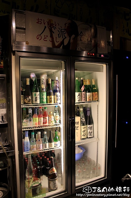 【捷運忠孝敦化】惡犬食堂–附最新菜單,入口即化比目魚握壽司,東區深夜食堂,宵夜覓食好去處! 惡犬食堂士林店/台北消夜/台北宵夜 @J&A的旅行 【捷運忠孝敦化】惡犬食堂–附最新菜單,入口即化比目魚握壽司,東區深夜食堂,宵夜覓食好去處! 惡犬食堂士林店/台北消夜/台北宵夜