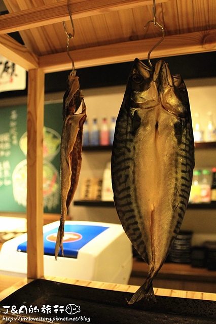 【捷運忠孝敦化】惡犬食堂–附最新菜單,入口即化比目魚握壽司,東區深夜食堂,宵夜覓食好去處! 惡犬食堂士林店/台北消夜/台北宵夜 @J&A的旅行 【捷運忠孝敦化】惡犬食堂–附最新菜單,入口即化比目魚握壽司,東區深夜食堂,宵夜覓食好去處! 惡犬食堂士林店/台北消夜/台北宵夜