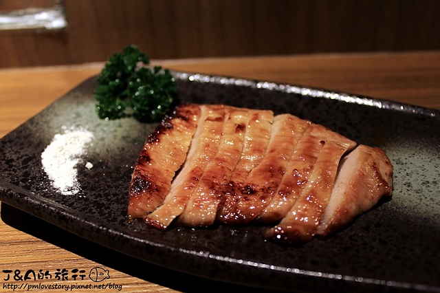 【捷運忠孝敦化】惡犬食堂–附最新菜單,入口即化比目魚握壽司,東區深夜食堂,宵夜覓食好去處! 惡犬食堂士林店/台北消夜/台北宵夜 @J&A的旅行 【捷運忠孝敦化】惡犬食堂–附最新菜單,入口即化比目魚握壽司,東區深夜食堂,宵夜覓食好去處! 惡犬食堂士林店/台北消夜/台北宵夜