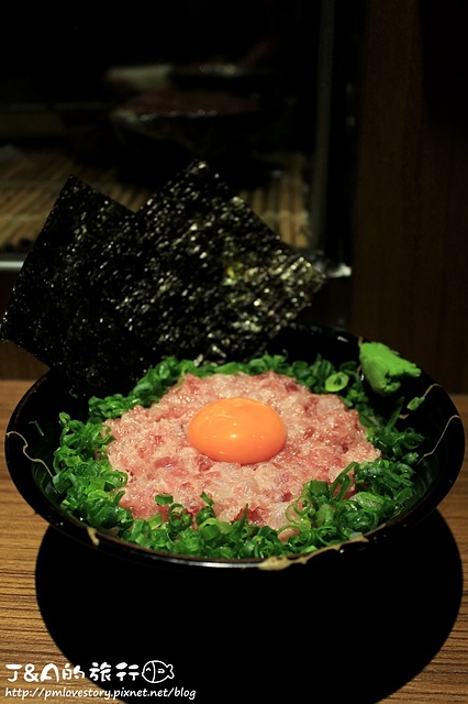 【捷運忠孝敦化】惡犬食堂–附最新菜單,入口即化比目魚握壽司,東區深夜食堂,宵夜覓食好去處! 惡犬食堂士林店/台北消夜/台北宵夜 @J&A的旅行 【捷運忠孝敦化】惡犬食堂–附最新菜單,入口即化比目魚握壽司,東區深夜食堂,宵夜覓食好去處! 惡犬食堂士林店/台北消夜/台北宵夜