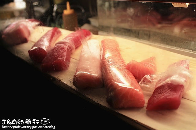 【捷運忠孝敦化】花酒藏 Aplus Dining Sake Bar–酥脆綿密鱈魚地瓜很特別~比目魚鰭邊握香又不油膩! @J&A的旅行 【捷運忠孝敦化】花酒藏 Aplus Dining Sake Bar–酥脆綿密鱈魚地瓜很特別~比目魚鰭邊握香又不油膩!