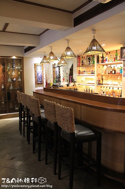 【捷運大直】Kopi Bale 峇里島主題餐廳&酒品–浪漫峇里島主題餐廳、德國豬腳酥脆美味,有提供平價商業午餐唷! @J&A的旅行 【捷運大直】Kopi Bale 峇里島主題餐廳&酒品–浪漫峇里島主題餐廳、德國豬腳酥脆美味,有提供平價商業午餐唷!