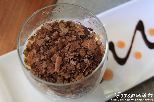 【捷運大直】Kopi Bale 峇里島主題餐廳&酒品–浪漫峇里島主題餐廳、德國豬腳酥脆美味,有提供平價商業午餐唷! @J&A的旅行 【捷運大直】Kopi Bale 峇里島主題餐廳&酒品–浪漫峇里島主題餐廳、德國豬腳酥脆美味,有提供平價商業午餐唷!