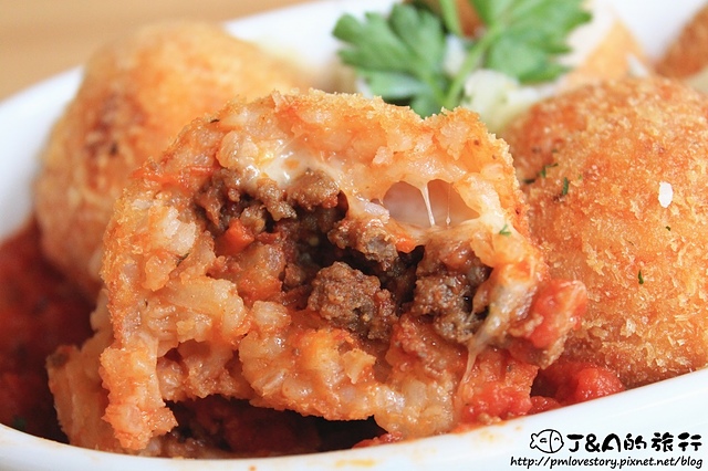 【捷運象山】Long Table–酥又Q的青醬麵疙瘩好特別!浪漫舒適的環境。信義區 聚餐餐廳 異國美食 @J&A的旅行 【捷運象山】Long Table–酥又Q的青醬麵疙瘩好特別!浪漫舒適的環境。信義區 聚餐餐廳 異國美食