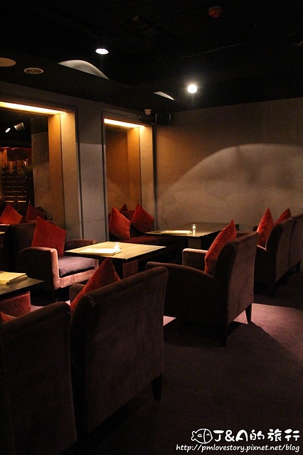 【捷運忠孝敦化】宮都拉義式主題餐廳 La gondola(宮都拉義式餐酒坊)–餐點種類豐富~東區浪漫、充滿情調的義式餐廳。 東區聚餐餐廳 東區美食 @J&A的旅行 【捷運忠孝敦化】宮都拉義式主題餐廳 La gondola(宮都拉義式餐酒坊)–餐點種類豐富~東區浪漫、充滿情調的義式餐廳。 東區聚餐餐廳 東區美食