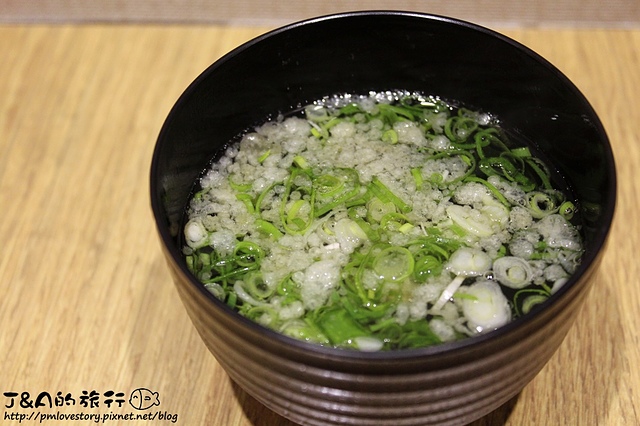 【捷運松江南京】飯樂丼 Fun Rice–創意鮭魚夏威夷丼,鳳梨搭鮭魚生魚片好特別! 飯樂丼自由配 @J&A的旅行 【捷運松江南京】飯樂丼 Fun Rice–創意鮭魚夏威夷丼,鳳梨搭鮭魚生魚片好特別! 飯樂丼自由配