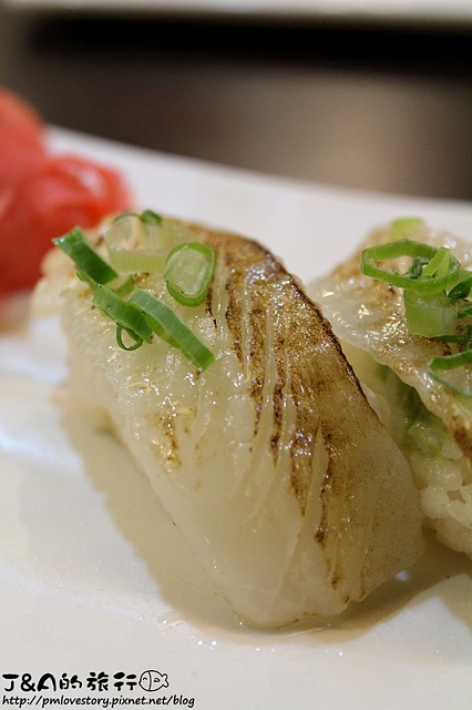 【捷運科技大樓】赤魁炙燒大食堂–特別的甜香焦糖炙鮭魚&入口即化比目魚~生魚握壽司好雷XD @J&A的旅行 【捷運科技大樓】赤魁炙燒大食堂–特別的甜香焦糖炙鮭魚&入口即化比目魚~生魚握壽司好雷XD