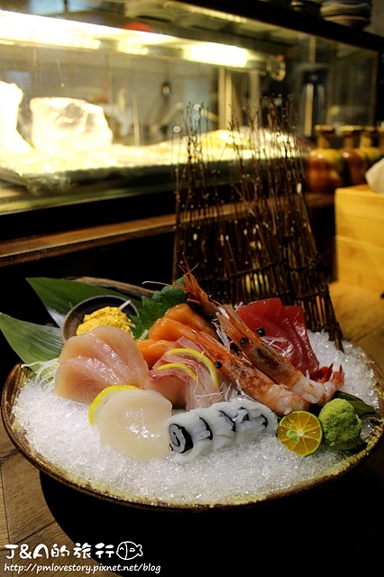 【捷運中山國中】老貳樓小料理居酒屋(老貳樓 龍江店)–厚切生牛肉、新鮮生魚片 道道精緻美味! @J&A的旅行 【捷運中山國中】老貳樓小料理居酒屋(老貳樓 龍江店)–厚切生牛肉、新鮮生魚片 道道精緻美味!