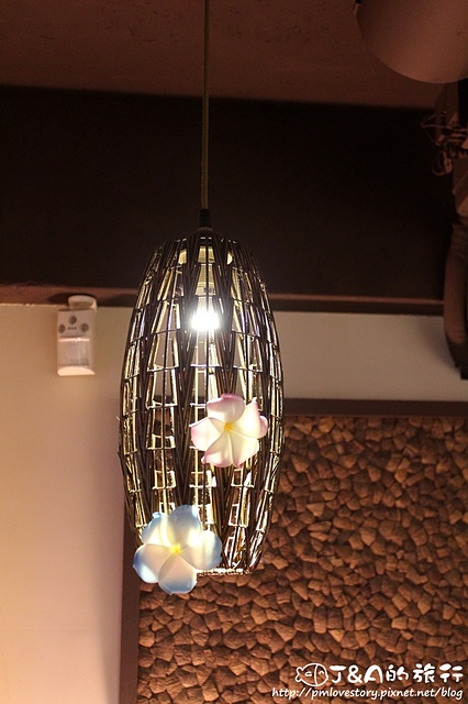 【捷運忠孝敦化】Jimolulu 美式夏威夷餐廳–餐點漂亮有特色~夏威夷主題餐廳。東區商業午餐 捷運忠孝敦化站 東區美食 (文末抽雙人漢堡排餐) @J&A的旅行 【捷運忠孝敦化】Jimolulu 美式夏威夷餐廳–餐點漂亮有特色~夏威夷主題餐廳。東區商業午餐 捷運忠孝敦化站 東區美食 (文末抽雙人漢堡排餐)