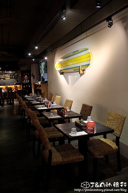 【捷運忠孝敦化】Jimolulu 美式夏威夷餐廳–餐點漂亮有特色~夏威夷主題餐廳。東區商業午餐 捷運忠孝敦化站 東區美食 (文末抽雙人漢堡排餐) @J&A的旅行 【捷運忠孝敦化】Jimolulu 美式夏威夷餐廳–餐點漂亮有特色~夏威夷主題餐廳。東區商業午餐 捷運忠孝敦化站 東區美食 (文末抽雙人漢堡排餐)