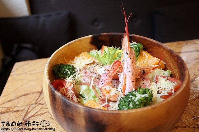 【捷運台電大樓】路燈咖啡 Light Cafe (師大店)–肉食族最愛!濃郁費城牛肉可頌吃完好過癮~路燈咖啡師大店 @J&A的旅行 【捷運台電大樓】路燈咖啡 Light Cafe (師大店)–肉食族最愛!濃郁費城牛肉可頌吃完好過癮~路燈咖啡師大店