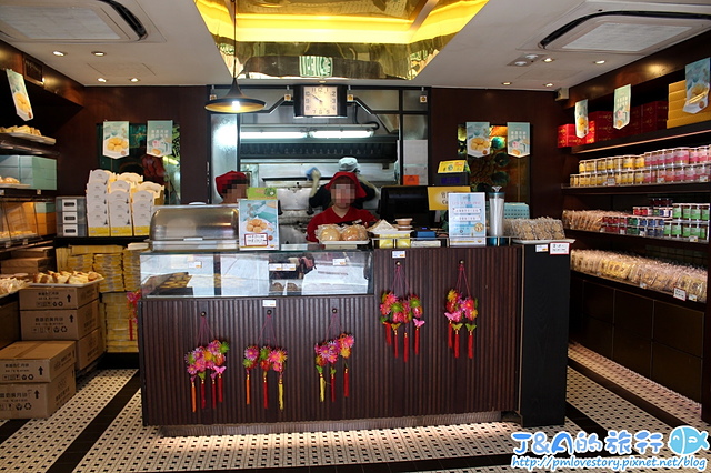 【香港自由行/香港美食】泰昌餅家 Tai Cheong Bakery 香港蛋塔、雞批,香港伴手禮專賣店/香港中環美食。2018/11台灣泰昌餅家即將在板橋開幕囉 @J&A的旅行 【香港自由行/香港美食】泰昌餅家 Tai Cheong Bakery 香港蛋塔、雞批,香港伴手禮專賣店/香港中環美食。2018/11台灣泰昌餅家即將在板橋開幕囉