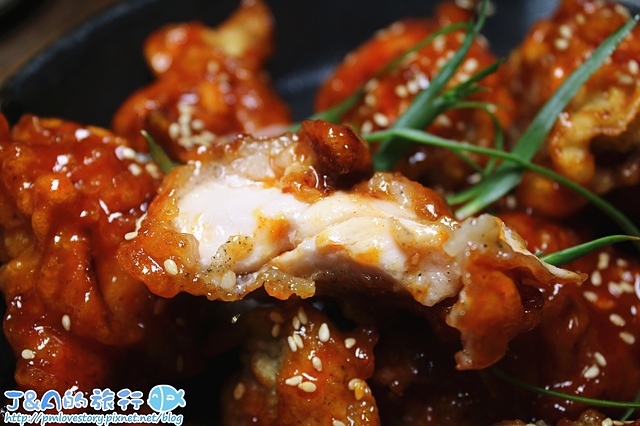 【捷運南京復興】啾哇嘿喲–食尚玩家介紹!超牽絲黃金起司牛肋條登場!還有隱藏版的玫瑰人參豬五花唷~ 台北八色烤肉餐廳/松山韓國料理/近東區韓式料理餐廳 @J&A的旅行 【捷運南京復興】啾哇嘿喲–食尚玩家介紹!超牽絲黃金起司牛肋條登場!還有隱藏版的玫瑰人參豬五花唷~ 台北八色烤肉餐廳/松山韓國料理/近東區韓式料理餐廳