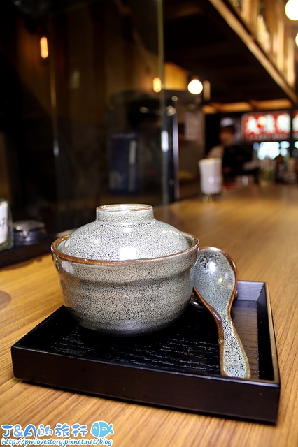 新開幕樂逢居酒屋 7分熟豬肉與雞肉帶給味蕾不同的層次！LAFON 樂逢居酒屋【捷運南京復興】LAFON居酒屋/中山區日本料理/中山區居酒屋/雞肉 Tataki