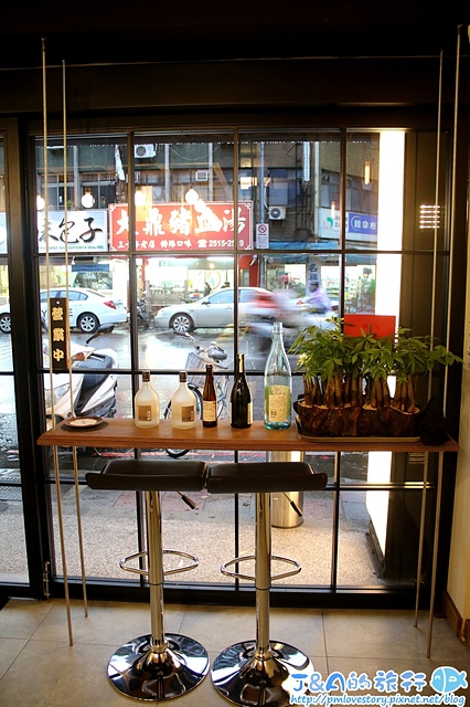 新開幕樂逢居酒屋 7分熟豬肉與雞肉帶給味蕾不同的層次！LAFON 樂逢居酒屋【捷運南京復興】LAFON居酒屋/中山區日本料理/中山區居酒屋/雞肉 Tataki