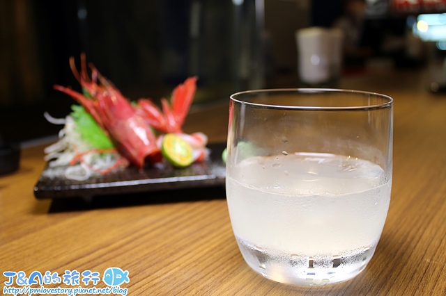 新開幕樂逢居酒屋 7分熟豬肉與雞肉帶給味蕾不同的層次！LAFON 樂逢居酒屋【捷運南京復興】LAFON居酒屋/中山區日本料理/中山區居酒屋/雞肉 Tataki