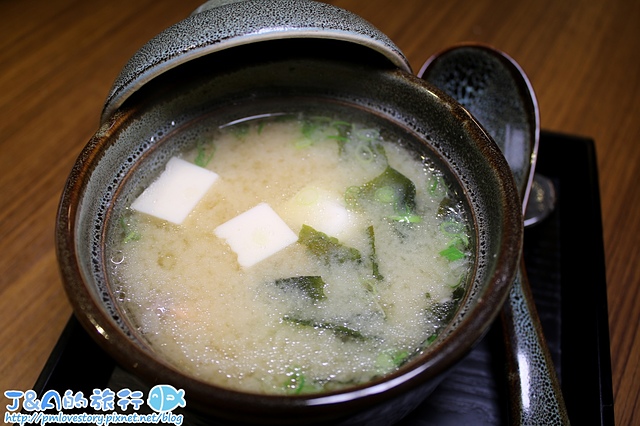 新開幕樂逢居酒屋 7分熟豬肉與雞肉帶給味蕾不同的層次!LAFON 樂逢居酒屋【捷運南京復興】LAFON居酒屋/中山區日本料理/中山區居酒屋/雞肉 Tataki @J&A的旅行 新開幕樂逢居酒屋 7分熟豬肉與雞肉帶給味蕾不同的層次!LAFON 樂逢居酒屋【捷運南京復興】LAFON居酒屋/中山區日本料理/中山區居酒屋/雞肉 Tataki