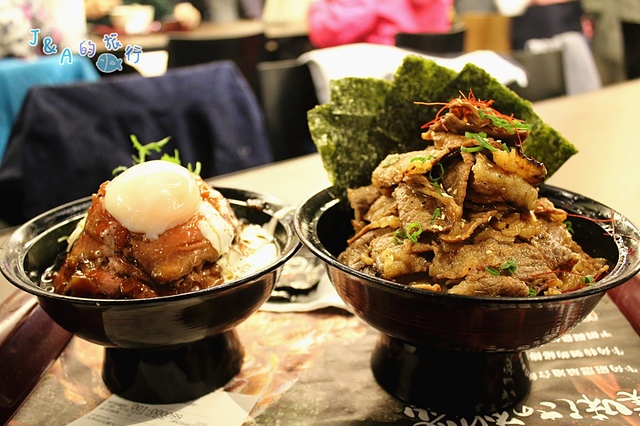 【捷運台北101/世貿】牛角次男坊–肉食控最愛!肉比飯多的大份量燒肉丼只要220元~ 牛角次男坊台北101店/台北牛角次男坊/信義區美食/台北燒肉丼/信義區餐廳 @J&A的旅行 【捷運台北101/世貿】牛角次男坊–肉食控最愛!肉比飯多的大份量燒肉丼只要220元~ 牛角次男坊台北101店/台北牛角次男坊/信義區美食/台北燒肉丼/信義區餐廳