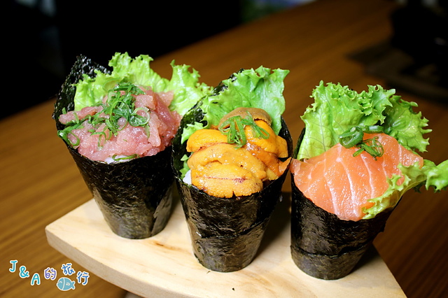 【捷運國父紀念館】三川食事屋–料多手捲60元就吃的到!平日商業午餐170元就有鮭魚定食。San Chuan Japanese Cuisine 附菜單/有包廂日本料理餐廳/延吉街美食 @J&A的旅行 【捷運國父紀念館】三川食事屋–料多手捲60元就吃的到!平日商業午餐170元就有鮭魚定食。San Chuan Japanese Cuisine 附菜單/有包廂日本料理餐廳/延吉街美食