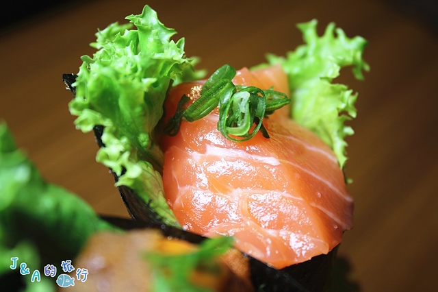 【捷運國父紀念館】三川食事屋–料多手捲60元就吃的到!平日商業午餐170元就有鮭魚定食。San Chuan Japanese Cuisine 附菜單/有包廂日本料理餐廳/延吉街美食 @J&A的旅行 【捷運國父紀念館】三川食事屋–料多手捲60元就吃的到!平日商業午餐170元就有鮭魚定食。San Chuan Japanese Cuisine 附菜單/有包廂日本料理餐廳/延吉街美食