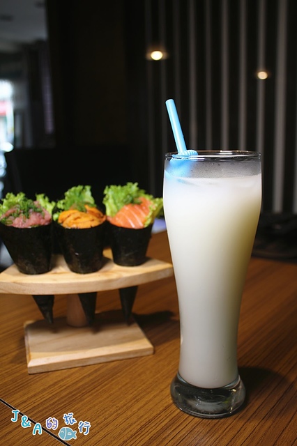 【捷運國父紀念館】三川食事屋–料多手捲60元就吃的到!平日商業午餐170元就有鮭魚定食。San Chuan Japanese Cuisine 附菜單/有包廂日本料理餐廳/延吉街美食 @J&A的旅行 【捷運國父紀念館】三川食事屋–料多手捲60元就吃的到!平日商業午餐170元就有鮭魚定食。San Chuan Japanese Cuisine 附菜單/有包廂日本料理餐廳/延吉街美食
