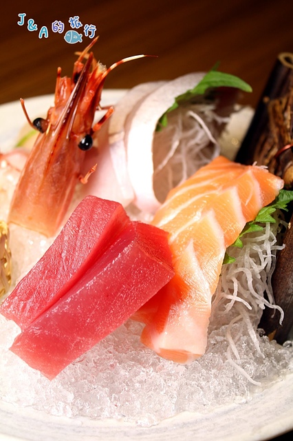 【捷運國父紀念館】三川食事屋–料多手捲60元就吃的到!平日商業午餐170元就有鮭魚定食。San Chuan Japanese Cuisine 附菜單/有包廂日本料理餐廳/延吉街美食 @J&A的旅行 【捷運國父紀念館】三川食事屋–料多手捲60元就吃的到!平日商業午餐170元就有鮭魚定食。San Chuan Japanese Cuisine 附菜單/有包廂日本料理餐廳/延吉街美食