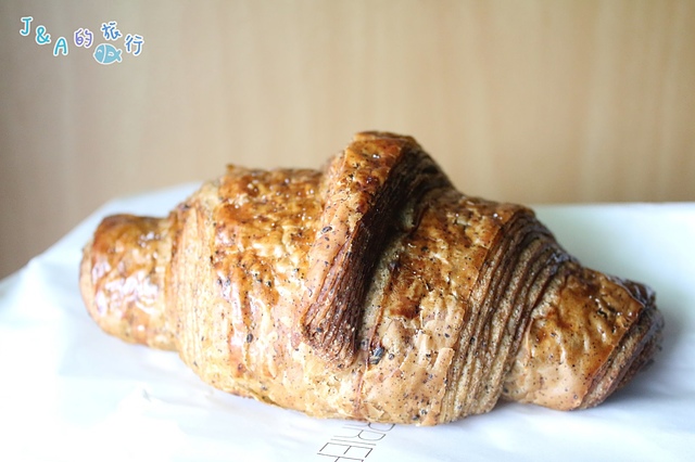 【捷運國父紀念館】Gontran Cherrier Bakery–法國巴黎可頌店 酸甜草莓可頌.還有台灣專屬的台灣茶可頌唷!東區可頌店 @J&A的旅行 【捷運國父紀念館】Gontran Cherrier Bakery–法國巴黎可頌店 酸甜草莓可頌.還有台灣專屬的台灣茶可頌唷!東區可頌店