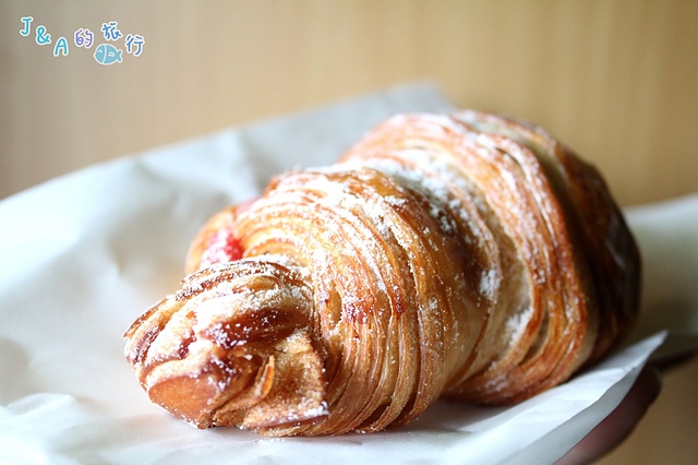 【捷運國父紀念館】Gontran Cherrier Bakery–法國巴黎可頌店 酸甜草莓可頌.還有台灣專屬的台灣茶可頌唷!東區可頌店 @J&A的旅行 【捷運國父紀念館】Gontran Cherrier Bakery–法國巴黎可頌店 酸甜草莓可頌.還有台灣專屬的台灣茶可頌唷!東區可頌店