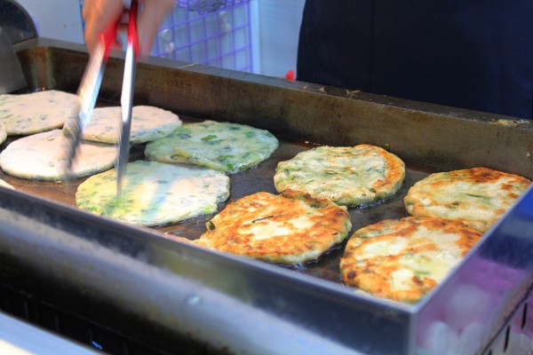 【台北車站】蔥蔥蔥宜蘭三星蔥油派–人氣美食就在南陽街 @J&A的旅行 【台北車站】蔥蔥蔥宜蘭三星蔥油派–人氣美食就在南陽街