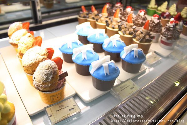 【捷運忠孝敦化】elite deli–將珍珠奶茶包入麵包裡? @J&A的旅行 【捷運忠孝敦化】elite deli–將珍珠奶茶包入麵包裡?