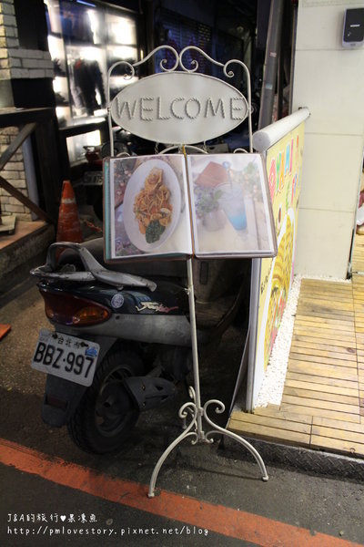 【捷運西門】Oyami cafe–巷弄間的夢幻咖啡廳 @J&A的旅行 【捷運西門】Oyami cafe–巷弄間的夢幻咖啡廳