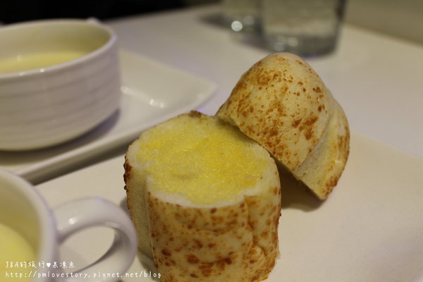 【捷運西門】Oyami cafe–巷弄間的夢幻咖啡廳 @J&A的旅行 【捷運西門】Oyami cafe–巷弄間的夢幻咖啡廳