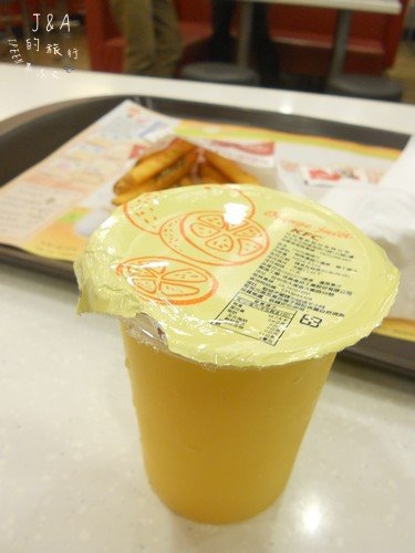 【速食新品嚐鮮】肯德基–起司咔啦巨無霸 @J&A的旅行 肯德基(興隆店):【速食新品嚐鮮】肯德基--起司咔啦巨無霸