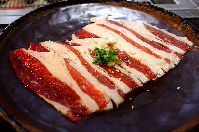 【捷運西門】三朵花炭火燒肉‧鍋物–韓國烤肉、燒肉、火鍋 吃到飽 @J&A的旅行 【捷運西門】三朵花炭火燒肉‧鍋物–韓國烤肉、燒肉、火鍋 吃到飽